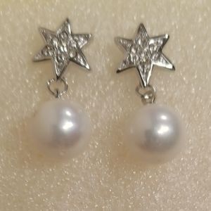 #ST46 Authentic White pearl earrings(pearls w/ star 8mm silver, cubic zircon).